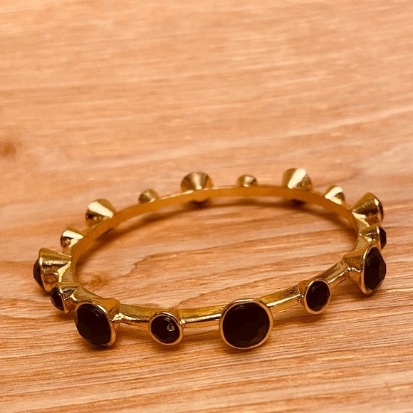 Women’s Black and Gold Three Piece Bangle Bracelet Set. - Picture 5 of 6